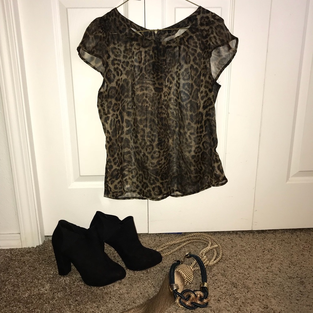 🤩🐆Short sleeve top‼️